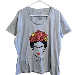 Celebrate It Women's Gray Tee with Frida Kahlo Design Size 2XL